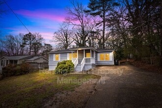 Building Photo - 1209 Linwood St