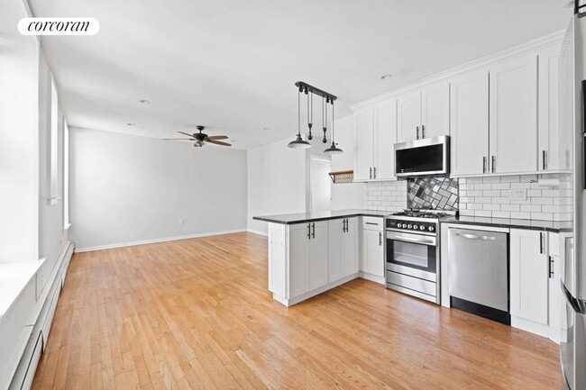 Building Photo - 117 Thomas S Boyland St