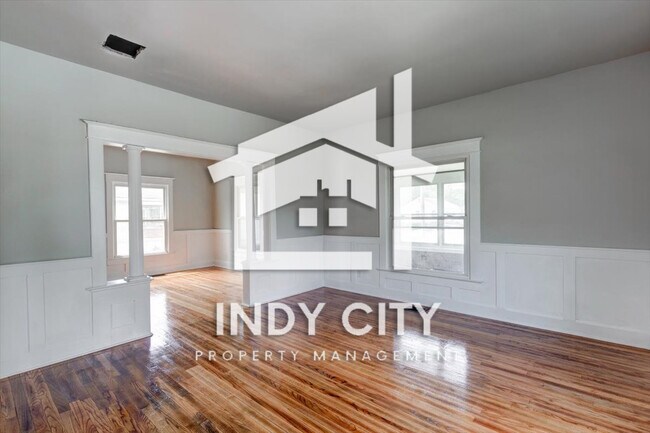 Building Photo - 1417 S Lynhurst Dr