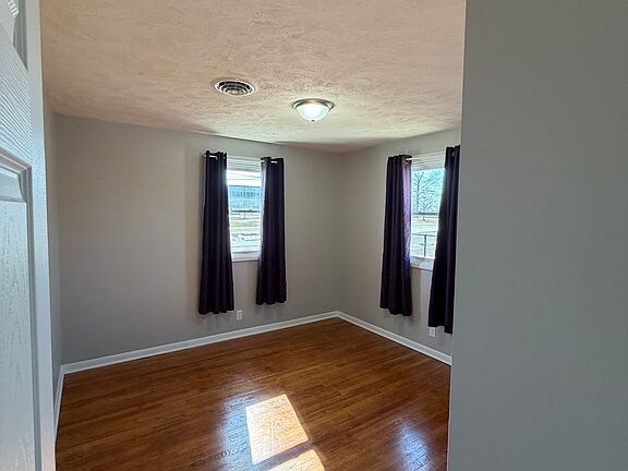 Foto del edificio - 1500 E 26th St