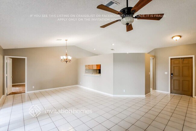 Foto del edificio - 8029 W Country Club Blvd