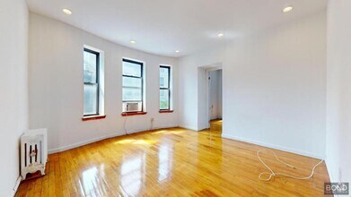 Building Photo - 104 2nd Ave