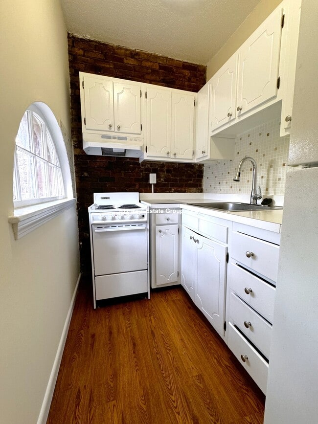 Building Photo - 70 S Huntington Ave