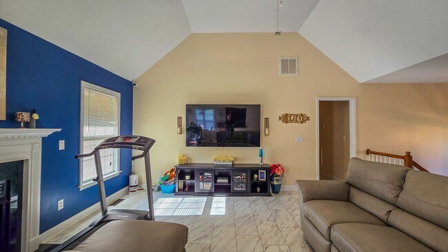 Building Photo - 5333 Graycliff Ln