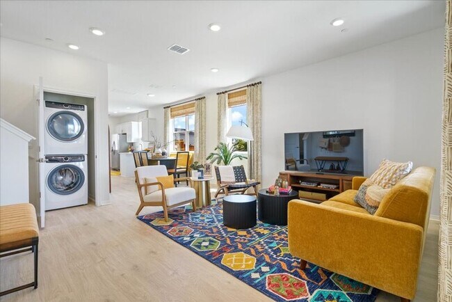 Foto del edificio - 2524 Caleb Asher Lp