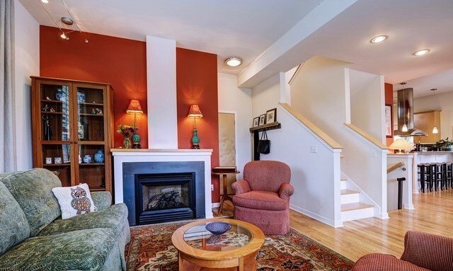 Building Photo - Modern HOLIDAY Home on Corner Lot in North Boulder!