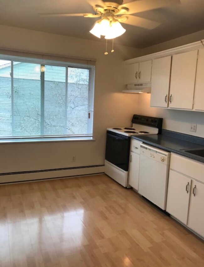 Foto del edificio - 121 W William St