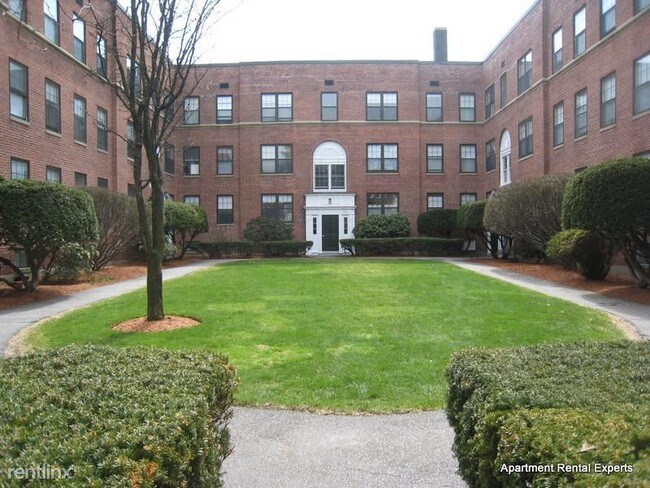 Building Photo - 2 br, 1 bath  - 266 Harvard St