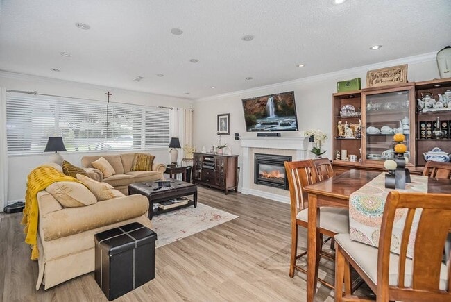 Photo du bâtiment - 11420 Seabrook Crescent