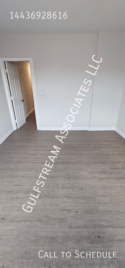 Foto del edificio - 2139 E Chase St