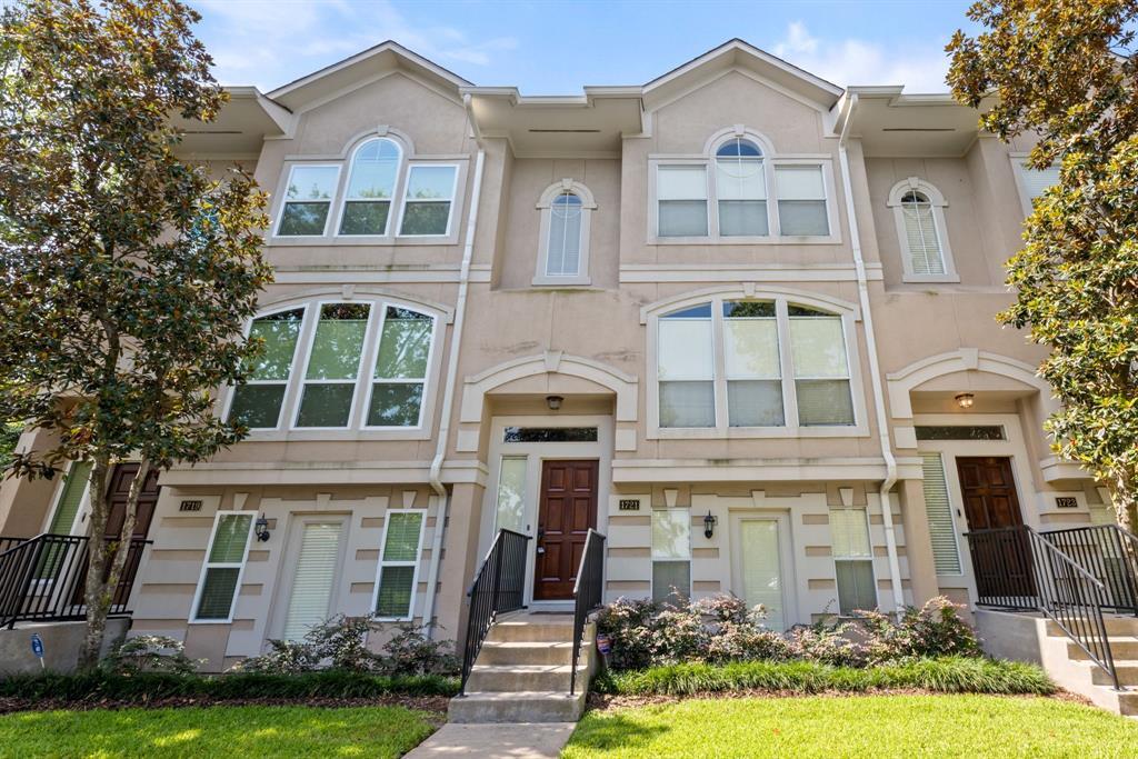 Foto principal - 1721 French Village Dr