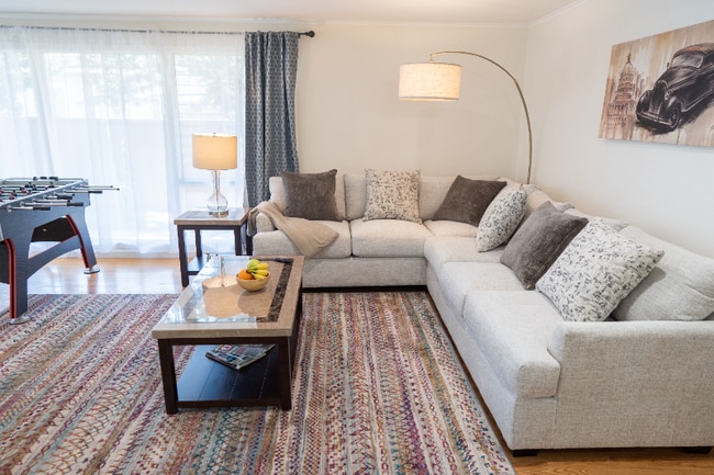 Photo - 1406 W Roberta Ave House