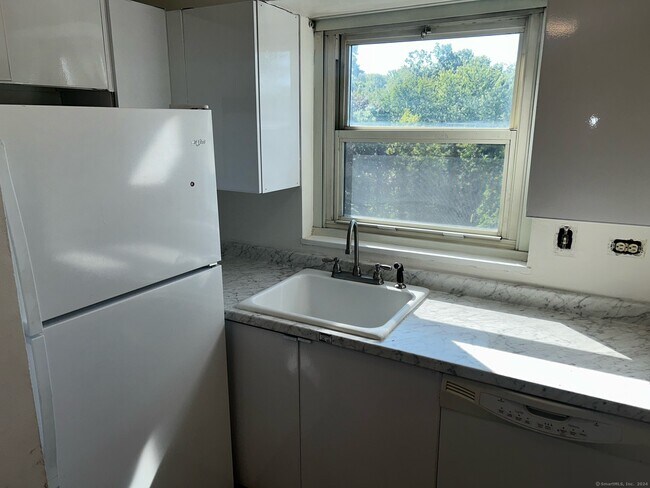 Foto del edificio - 31 Woodland St