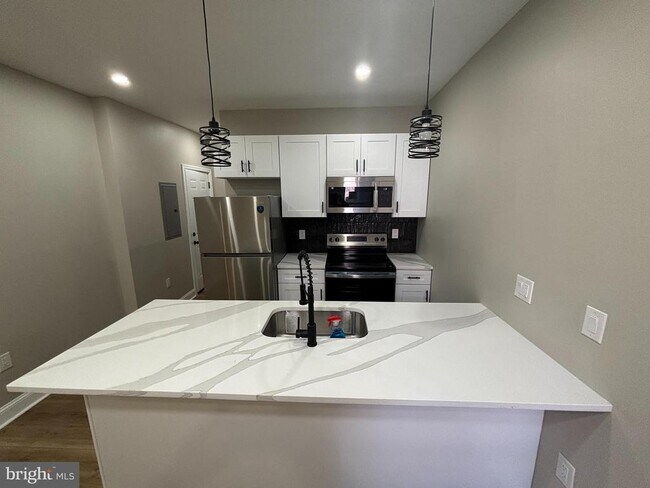 Foto del edificio - 1451 W Loudon St