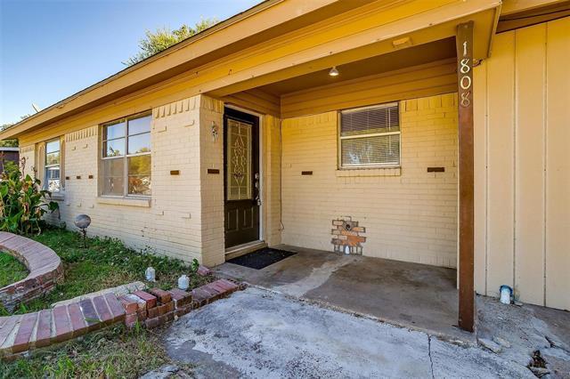 Foto del edificio - 1808 Glynn Oaks Dr