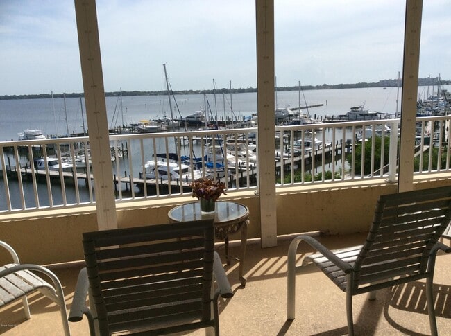 Building Photo - 15 Indian River Dr