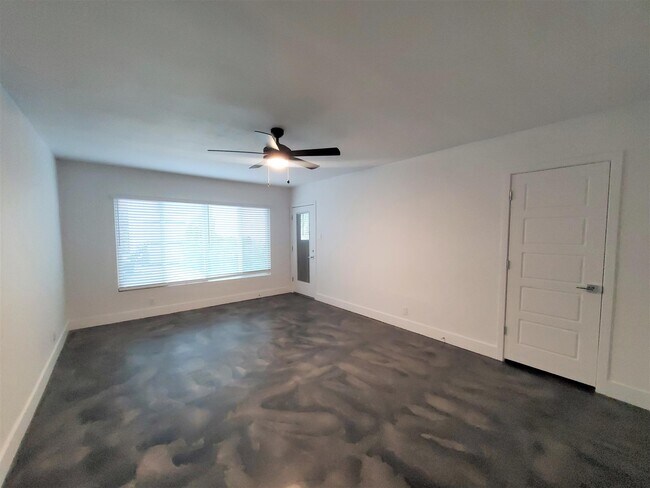 Foto del edificio - 1538 W McDowell Rd