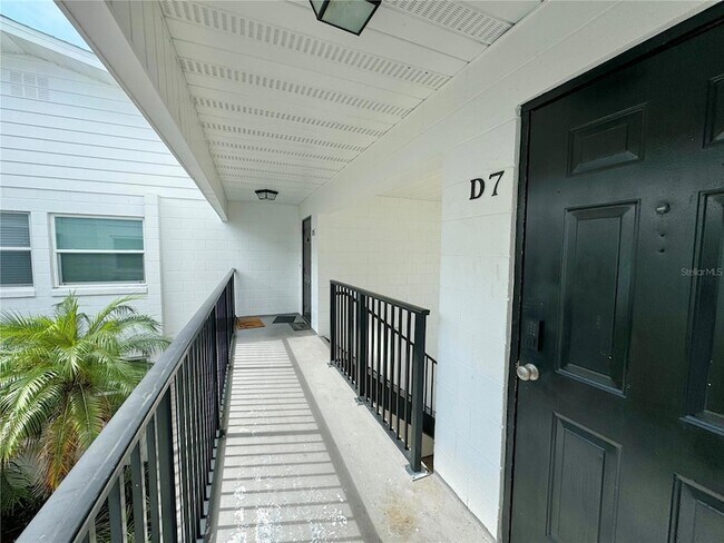 Foto del edificio - 1550 11th St NE