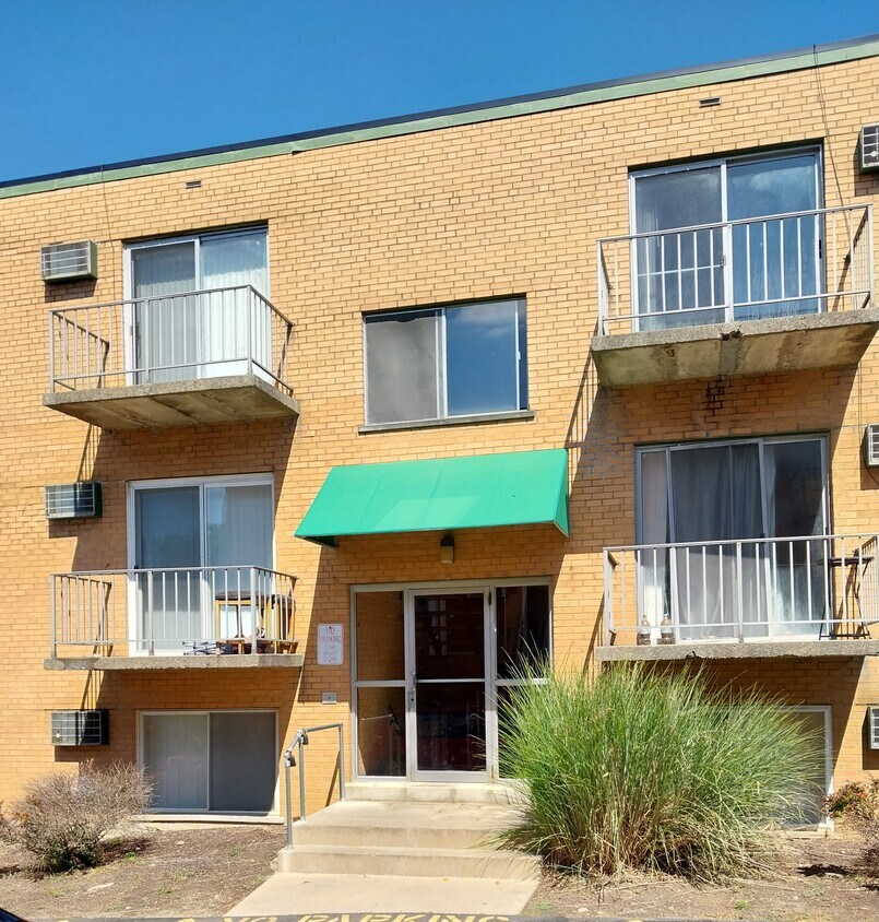 6285 Cheviot Rd Unit 511, Cincinnati, OH 45247 Apartments in