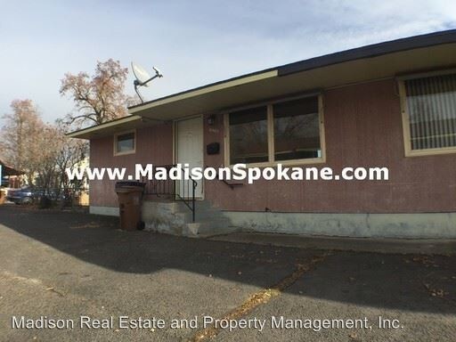 Primary Photo - 826-904 E Rockwell Ave