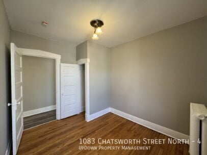 Building Photo - 1083 Chatsworth St N