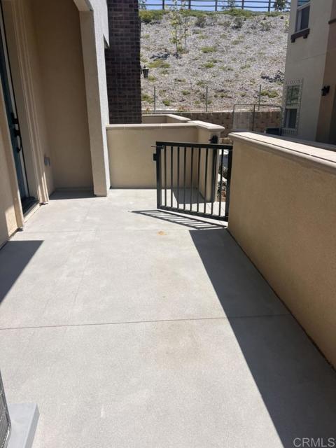 Foto del edificio - 1725 Laurelwood Wy