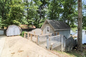 Building Photo - 21620 Sugar Creek Estates Rd