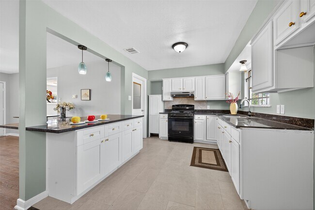 Foto del edificio - 5619 Rue St