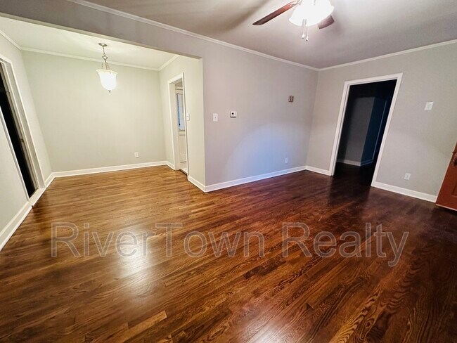 Foto del edificio - 4053 Shirley Dr