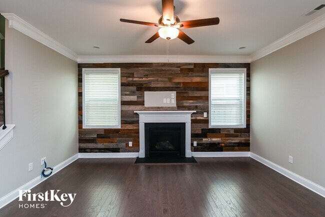 Building Photo - 9725 Rayneridge Drive