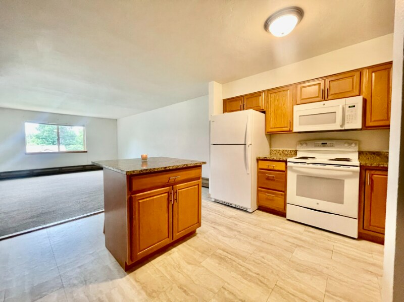 680 Water St, Meeker, CO 81641 Townhome Rentals in Meeker CO