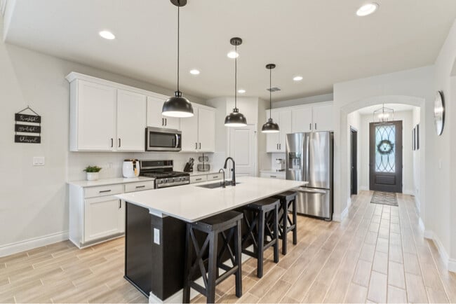 Photo - 2130 Dalhart House