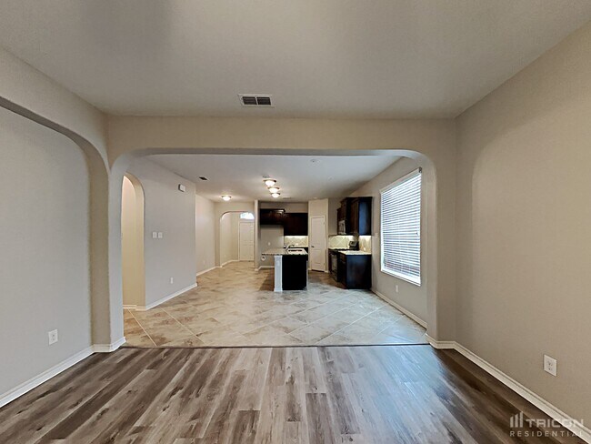 Foto del edificio - 1204 Glenwood Dr