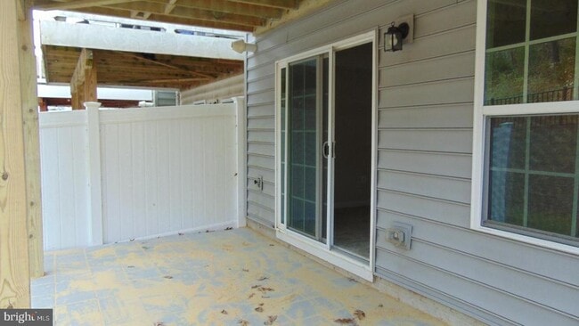 Building Photo - 1813 Wind Gate Rd