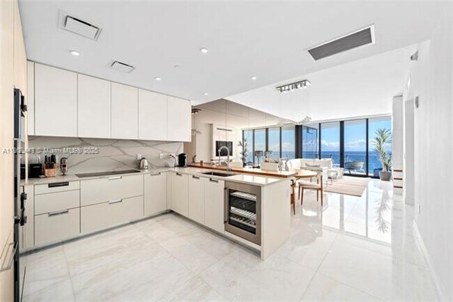 Photo - 15701 Collins Ave Apartment