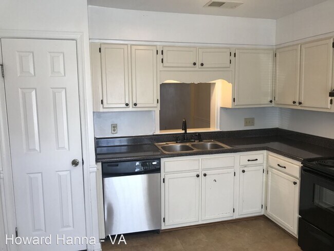 Building Photo - 3 br, 2.5 bath House - 803 Liberal Arts Court