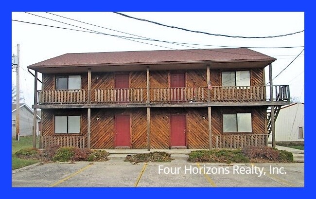 Primary Photo - 902 S Sheridan St