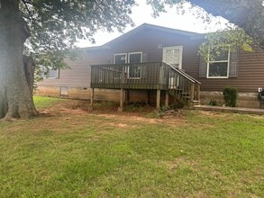 Building Photo - 12902 Canehill Rd