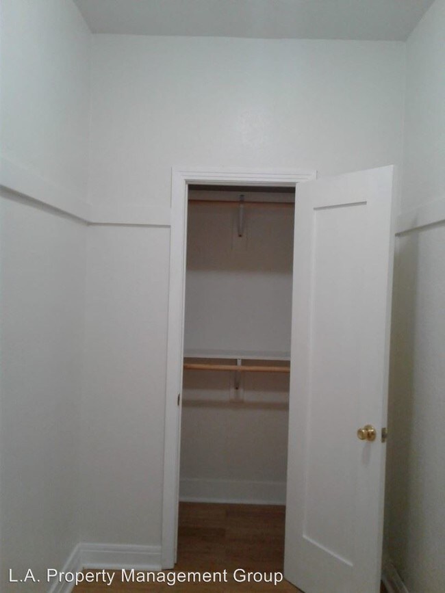 Building Photo - 236 S Coronado St