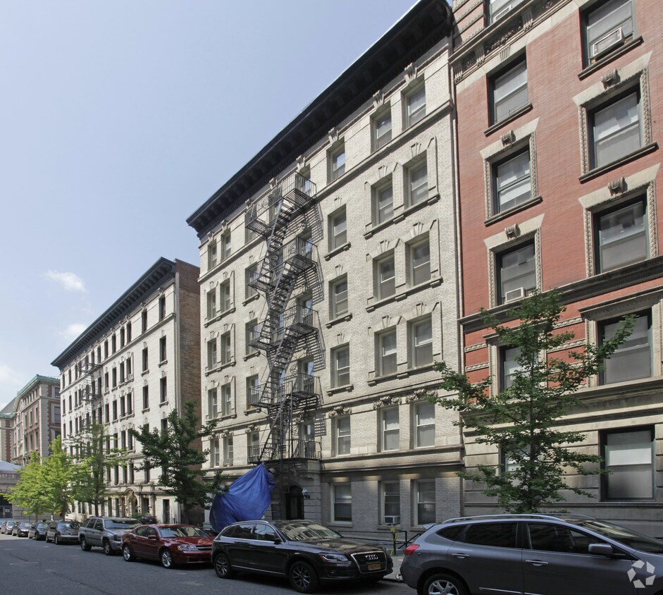 Primary Photo - 421 W 118th St