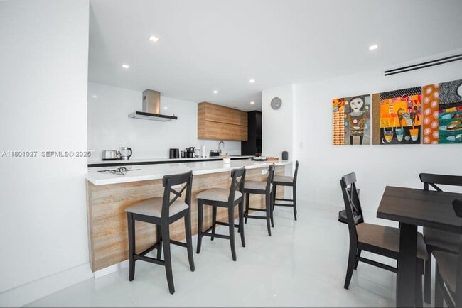 Photo - 5600 Collins Ave House