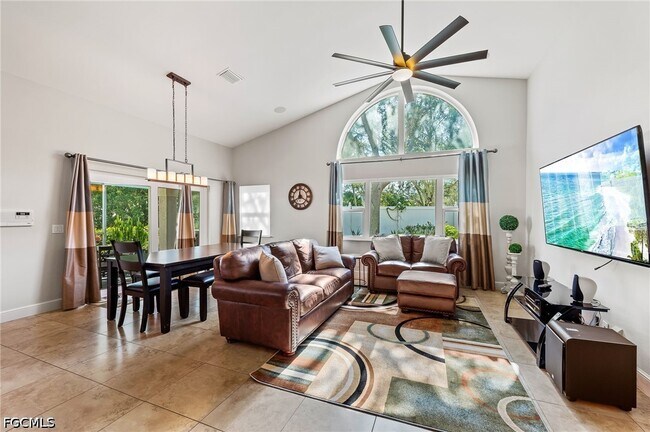 Foto del edificio - 1250 Silverstrand Dr