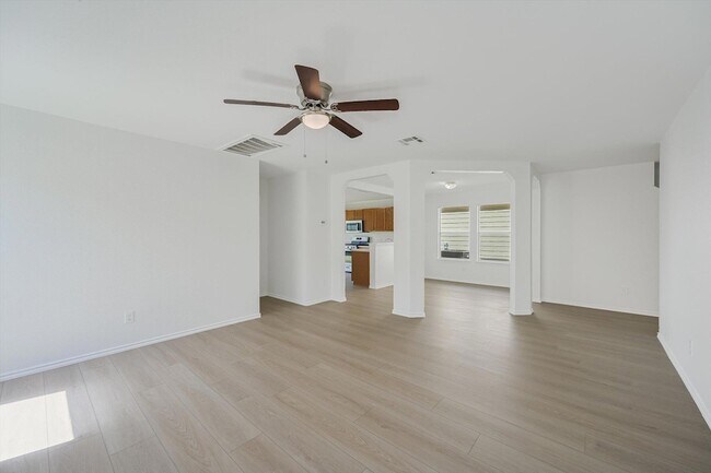 Foto del edificio - 17817 Majestic Elm Ln
