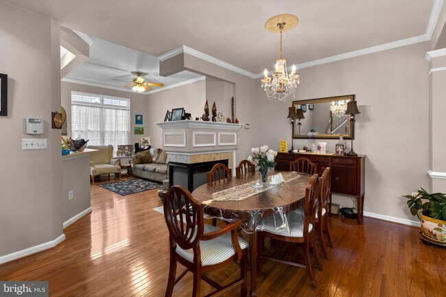 Foto del edificio - 6163 Cinnamon Ct