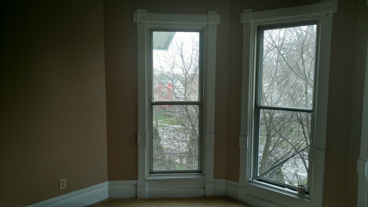 Master bedroom - 131 Jackson St