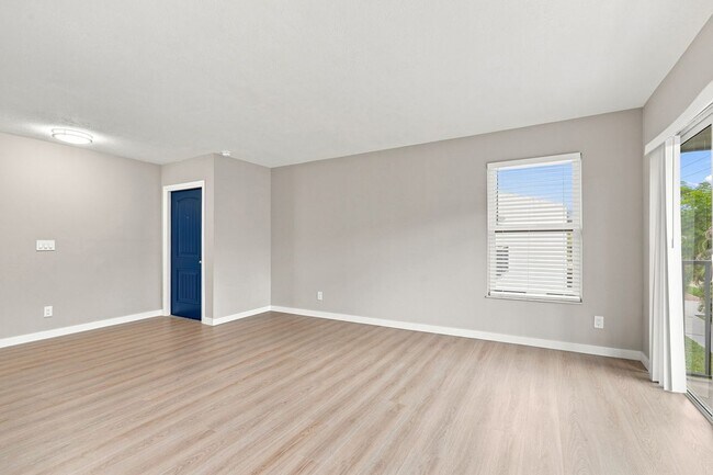 Foto del edificio - 1180 Carlton Ct