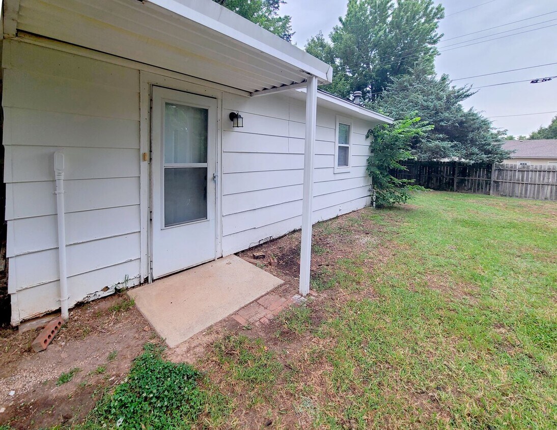 6119 NW 48th St, Warr Acres, OK 73122 House Rental in Warr Acres, OK