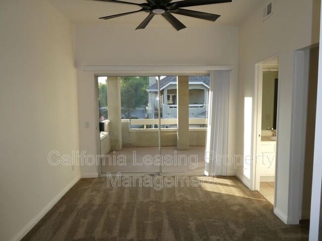 Building Photo - 23959 Arroyo Park Dr