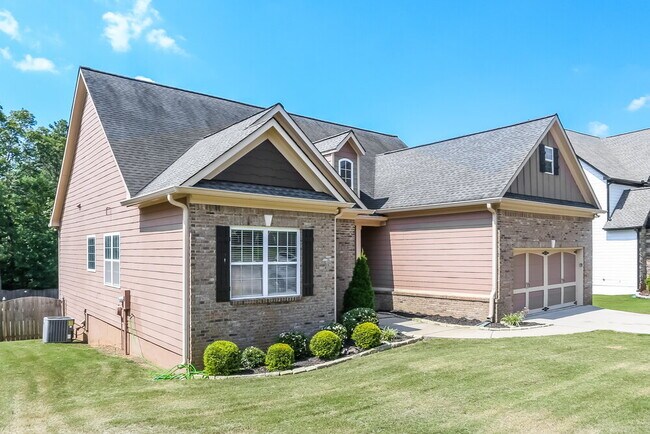 Building Photo - 6863 Spring Valley Ct