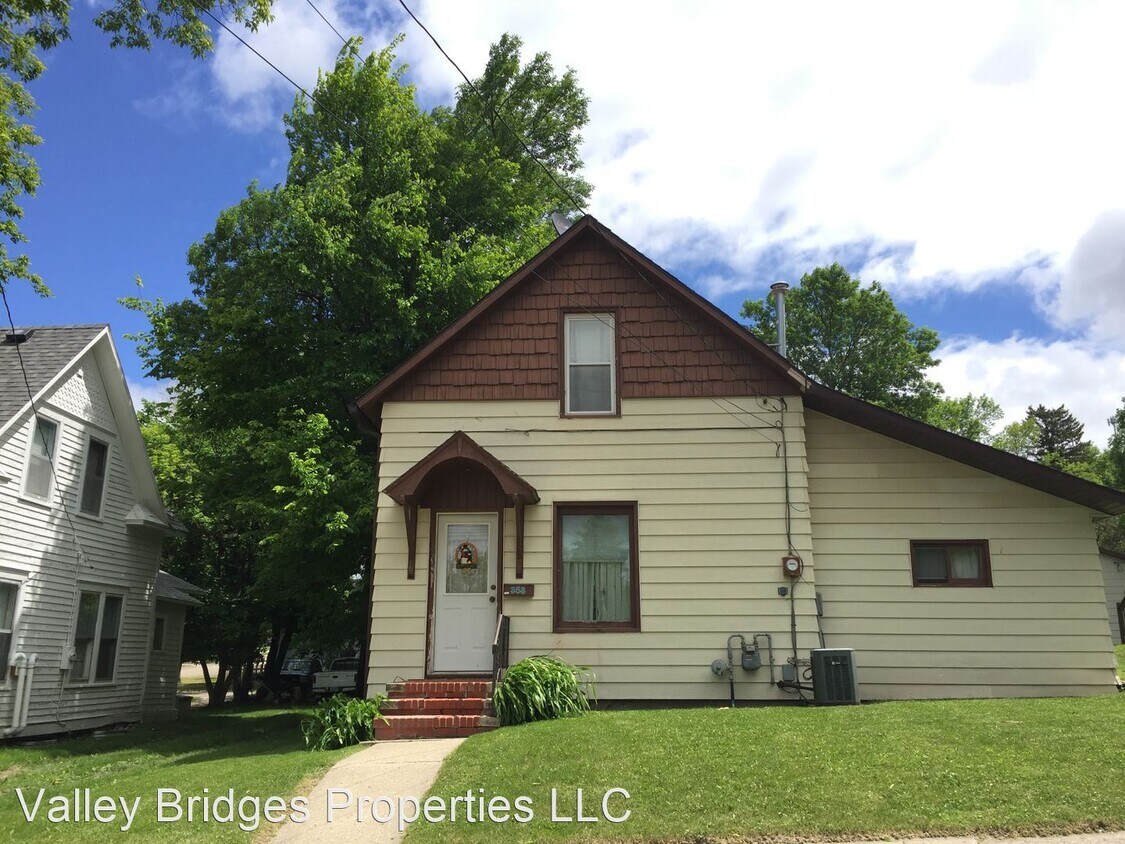 Primary Photo - 2 br, 2 bath House - 353 6th Ave SE